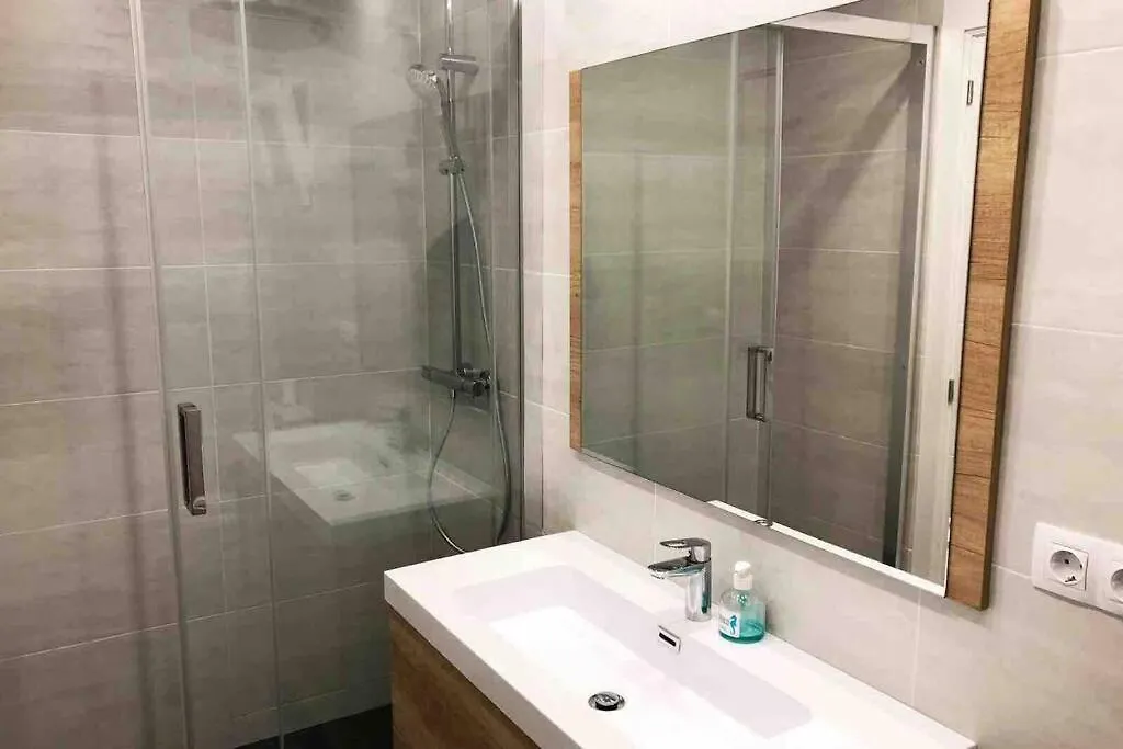 2 Bedroom Apartment Sants Barcelone 0*,  Espagne