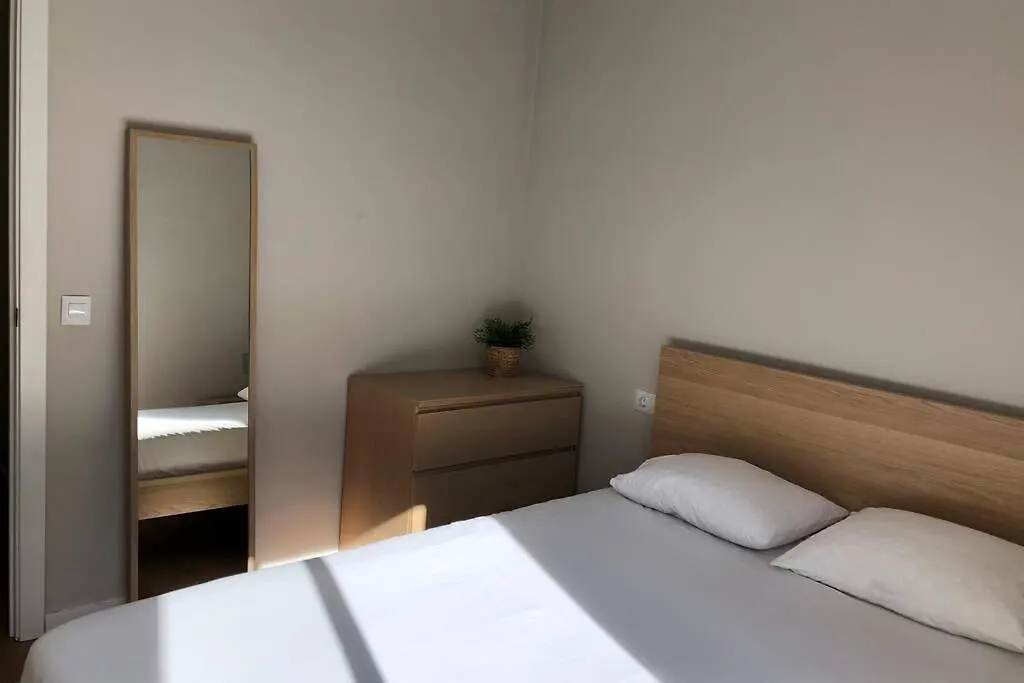 2 Bedroom Apartment Sants Barcelone